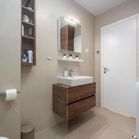 2 Bedroom Gorgeous In * Zadar