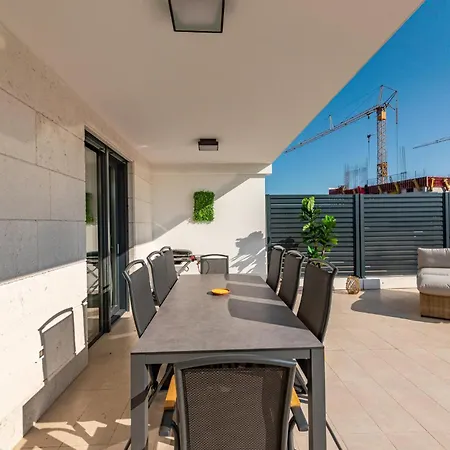 Appartement 2 Bedroom Gorgeous In